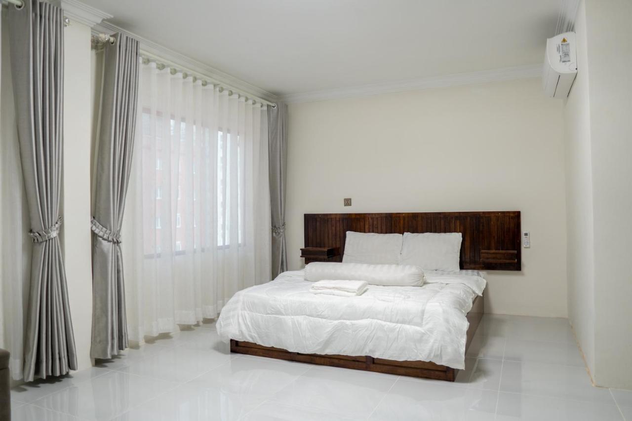 Empire House, Phnom Penh Ξενοδοχείο Εξωτερικό φωτογραφία