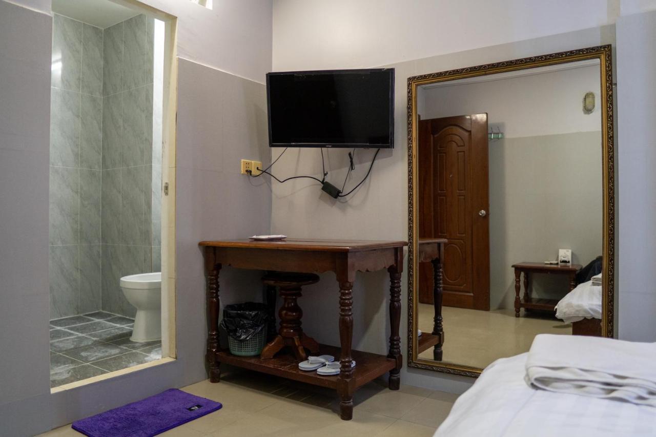 Empire House, Phnom Penh Ξενοδοχείο Εξωτερικό φωτογραφία