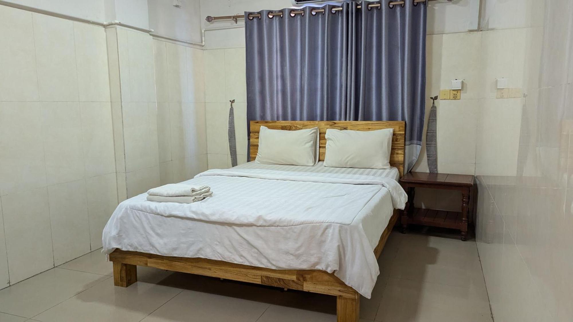 Empire House, Phnom Penh Ξενοδοχείο Εξωτερικό φωτογραφία