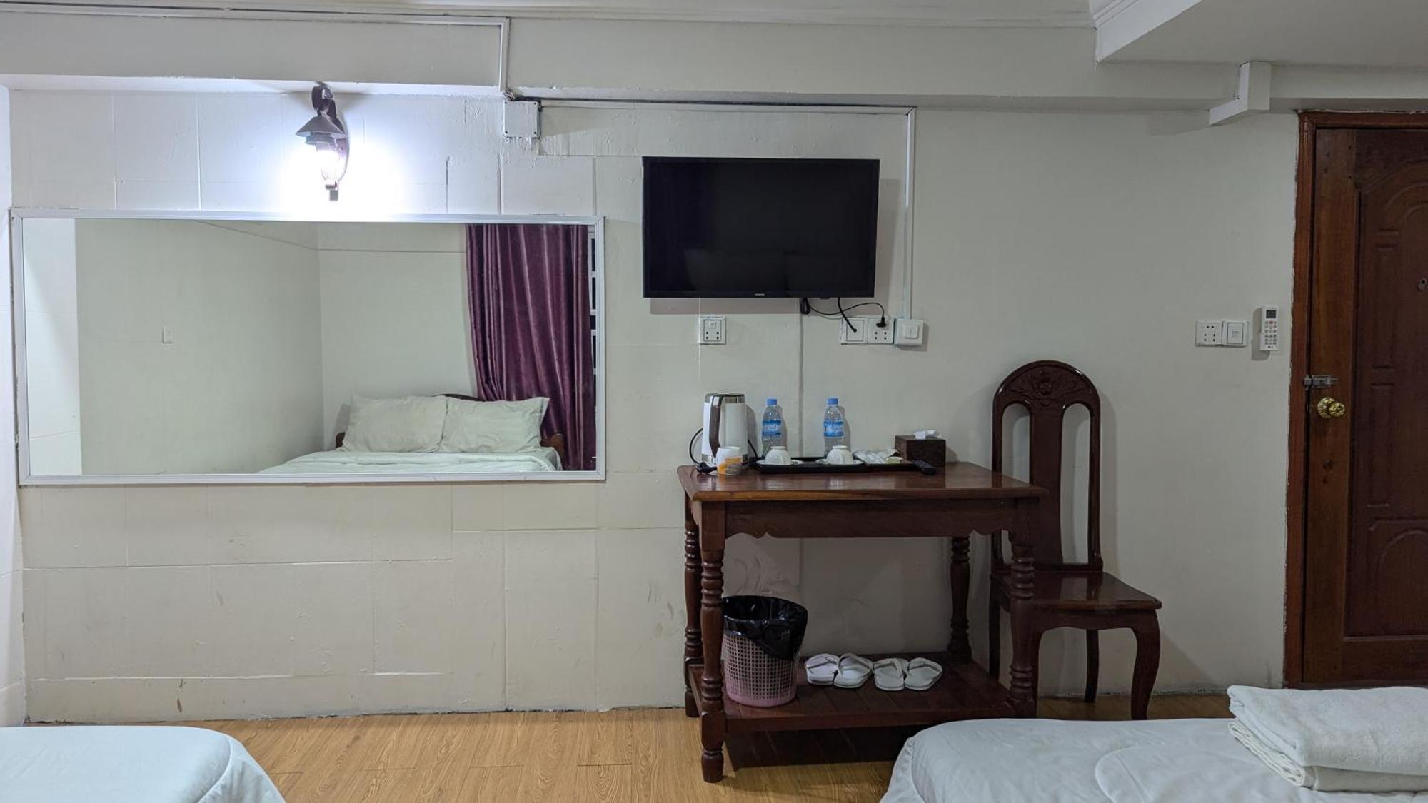 Empire House, Phnom Penh Ξενοδοχείο Εξωτερικό φωτογραφία